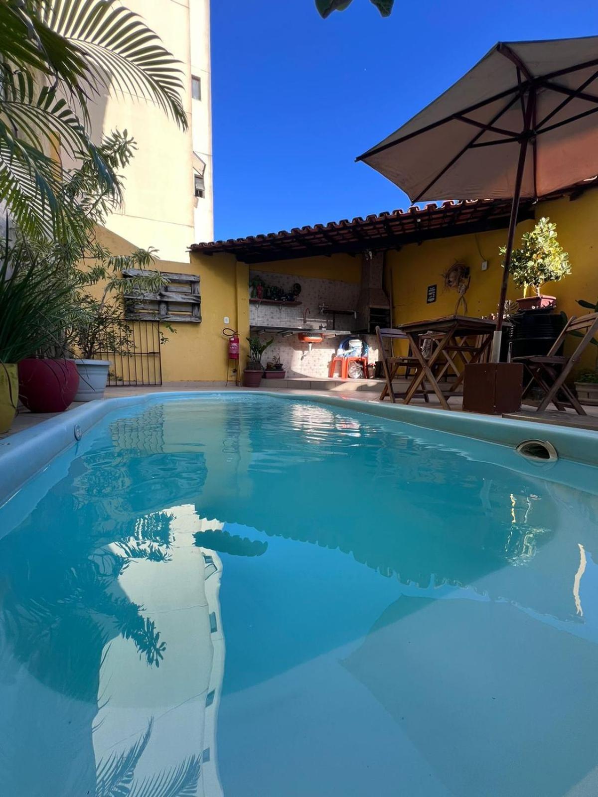 Homestay Casa Amarela & Bistro - Em Pituacu *
