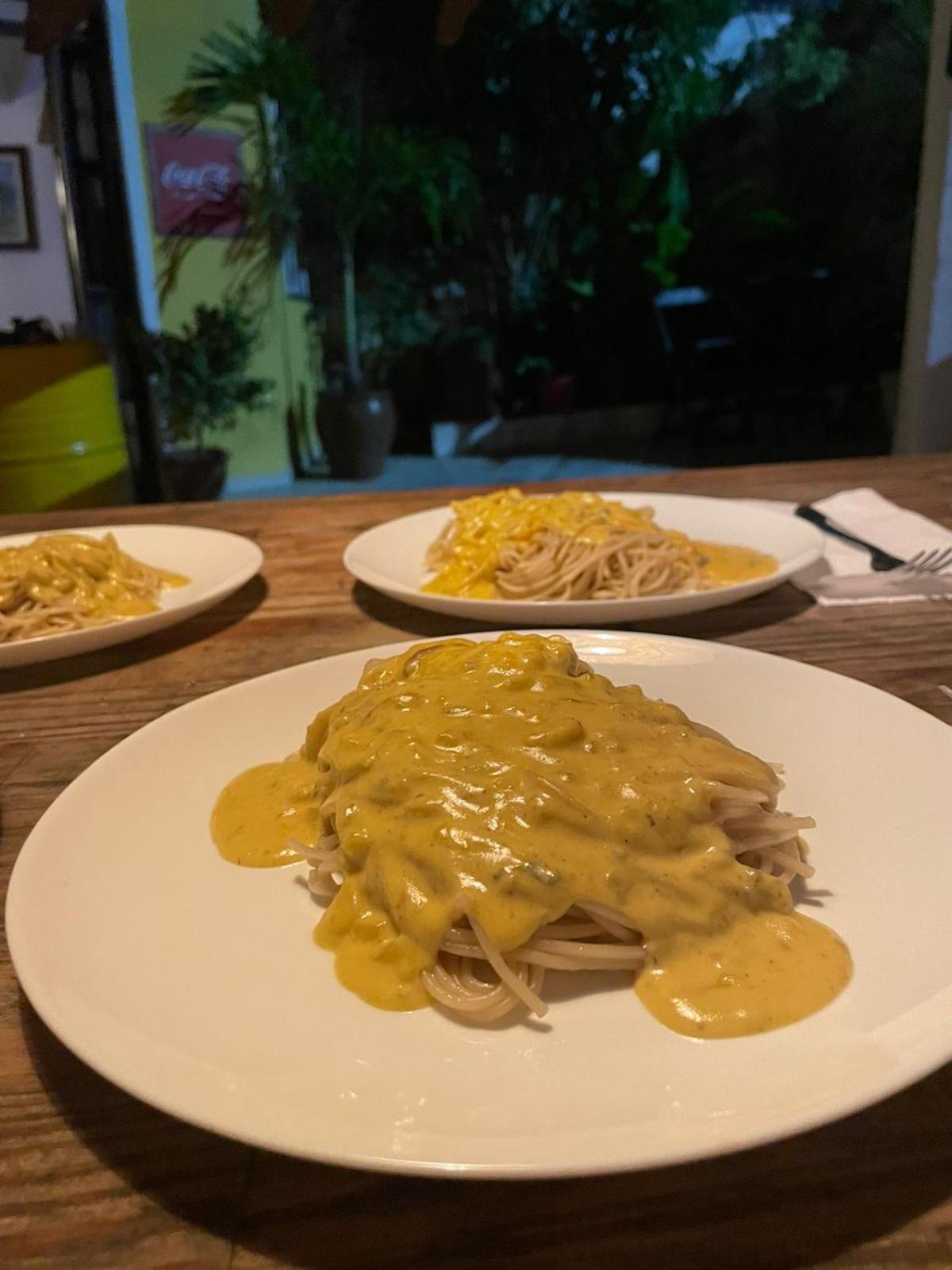 Casa Amarela & Bistro - Em Pituacu * Salvador